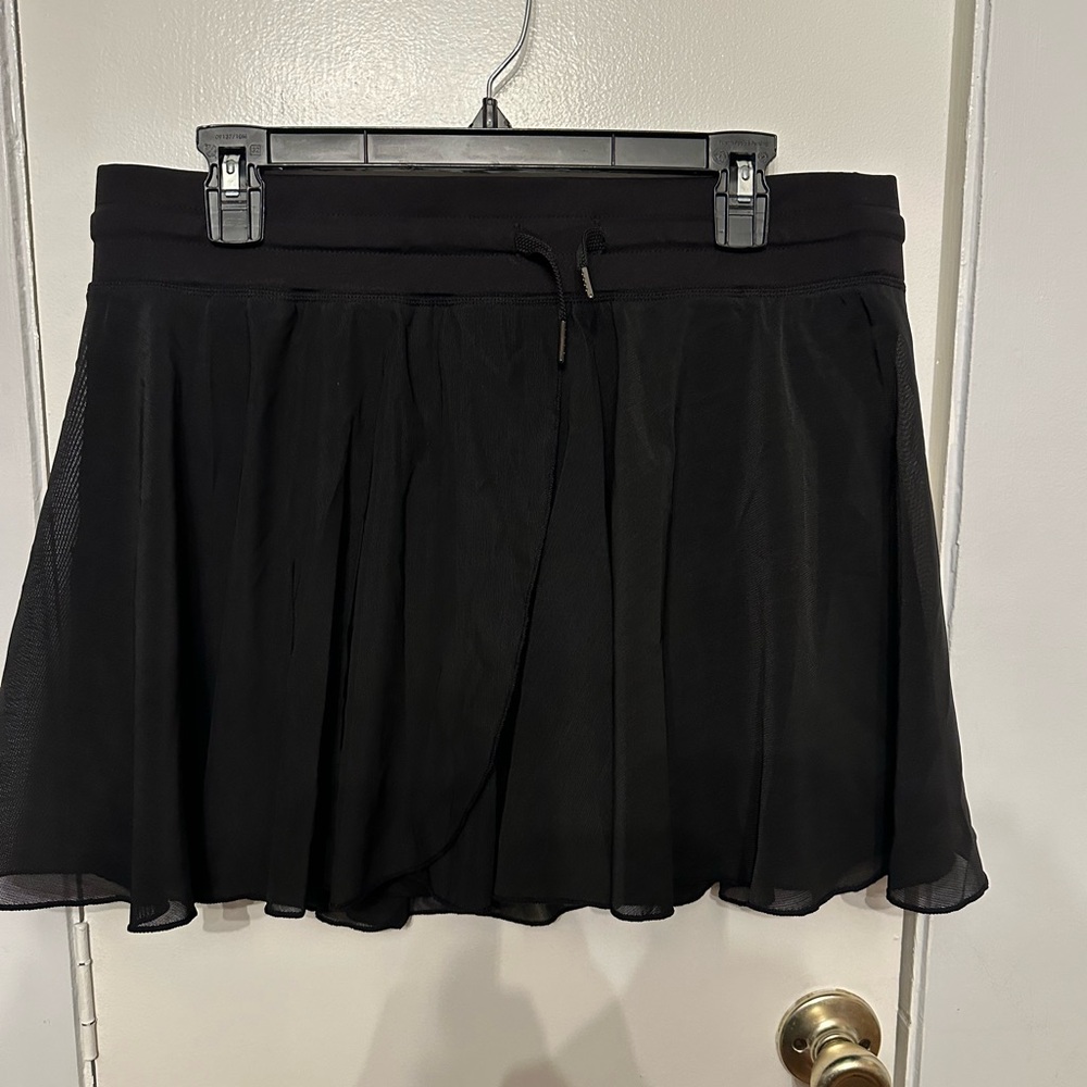 Halara skort